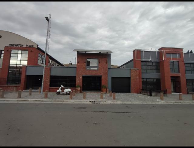 415M² BUSINESS TO LET IN MAITLAND