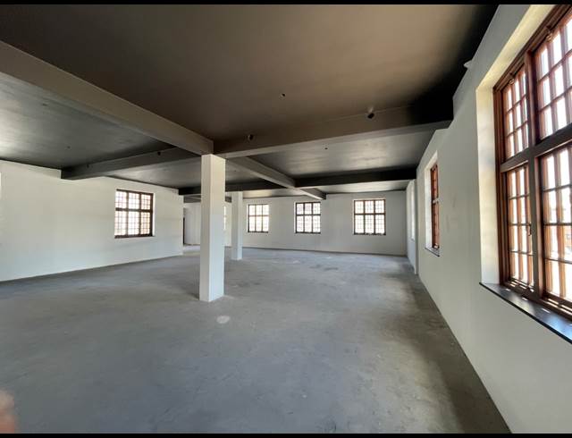 3,137M² OFFICE TO LET IN CAPE TOWN CITY CENTRE