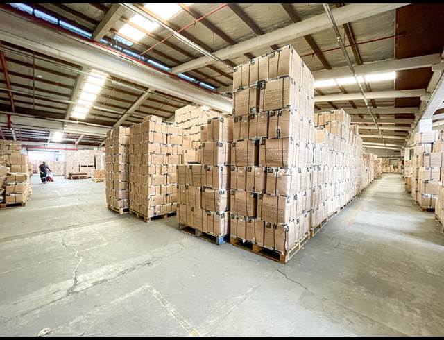 3,353M² WAREHOUSE TO LET IN NEW GERMANY