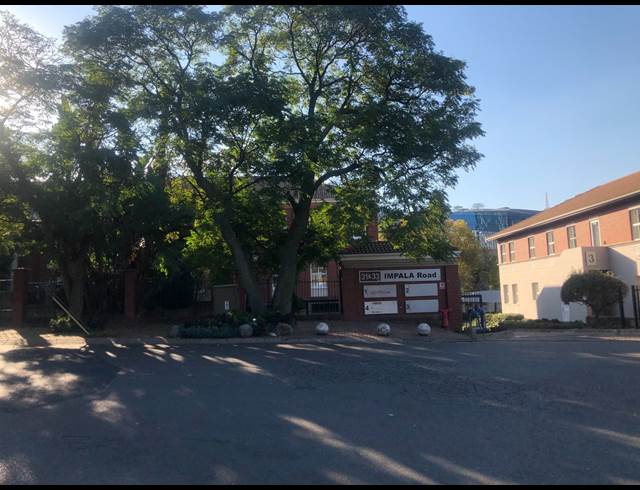443M² OFFICE TO LET IN SANDTON CENTRAL