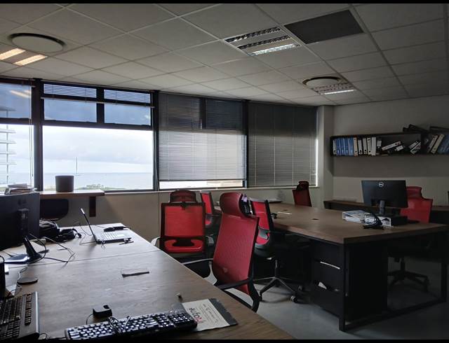 152M² OFFICE TO LET IN UMHLANGA RIDGE