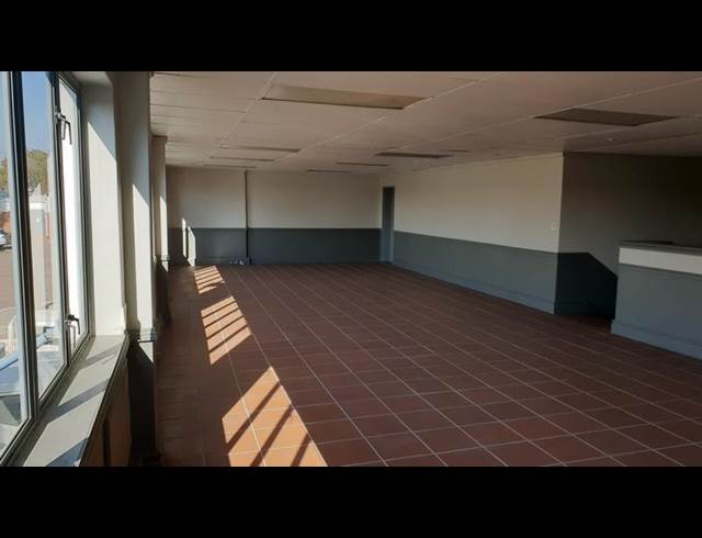 INDUSTRIAL PROPERTY TO RENT IN RANDJESPARK