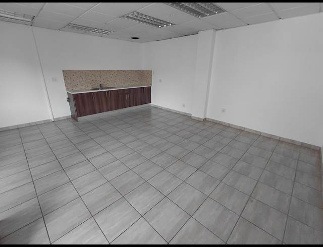 31M² OFFICE TO LET IN KYALAMI