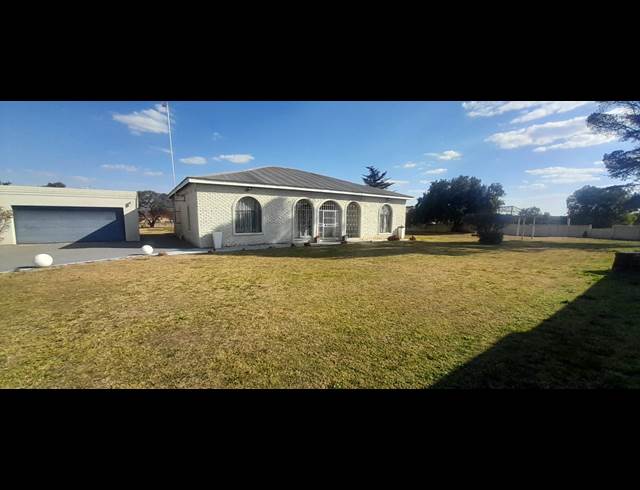 1 BEDROOM PROPERTY TO RENT IN DE DEUR