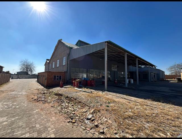 3,500M² WAREHOUSE TO LET IN NUFFIELD INDUSTRIAL