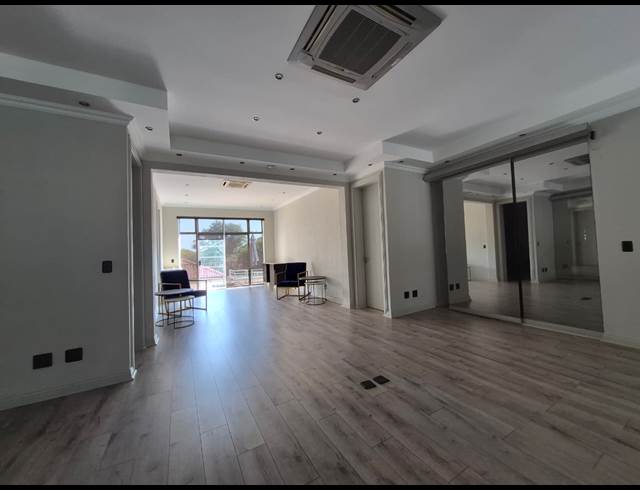 550M² OFFICE TO LET IN ROSEBANK