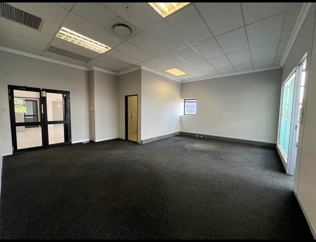 309M² OFFICE TO LET IN HIGHVELD