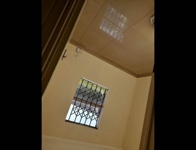 2 BEDROOM PROPERTY TO RENT IN LUFHERENG