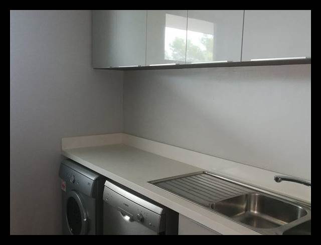 2 BEDROOM PROPERTY TO RENT IN MENLO PARK