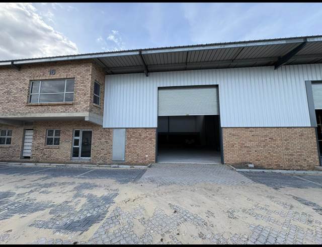 619.60M² WAREHOUSE TO LET IN FIRGROVE