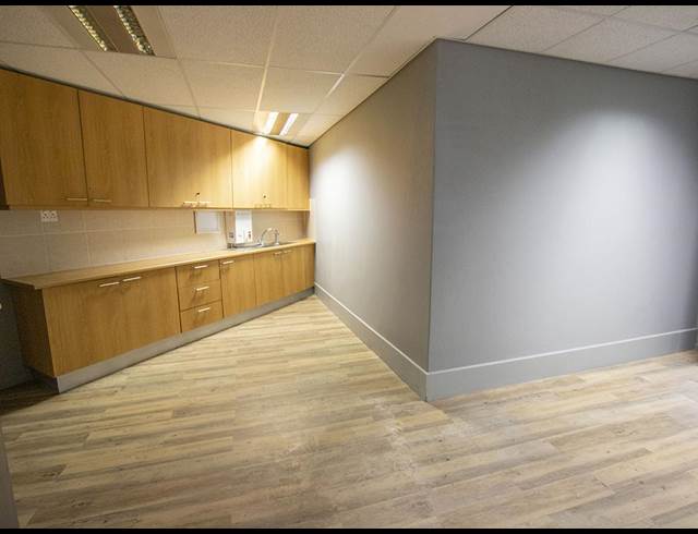1,509M² OFFICE TO LET IN PARKTOWN