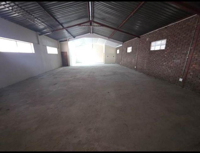 190M² RETAIL TO LET IN GROENKOL
