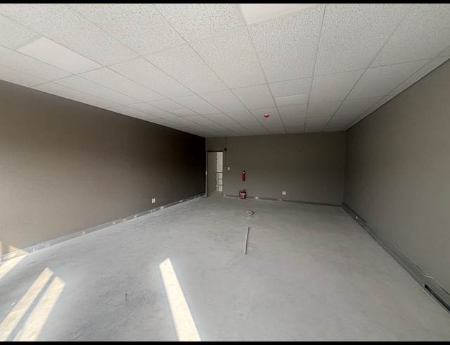 350M² WAREHOUSE TO LET IN BELLVILLE SOUTH INDUSTRIA