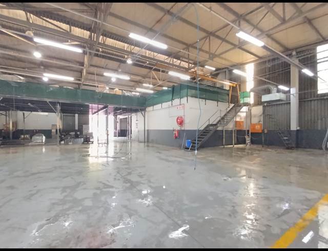 2,769M² WAREHOUSE TO LET IN WESTMEAD