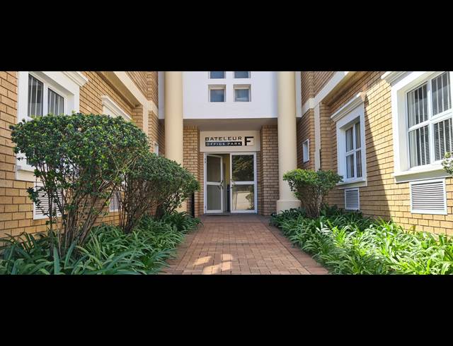 1,430M² OFFICE TO LET IN NELSPRUIT CENTRAL