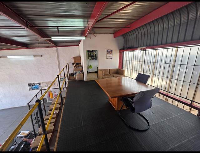 130M² WAREHOUSE TO LET IN ALRODE SOUTH