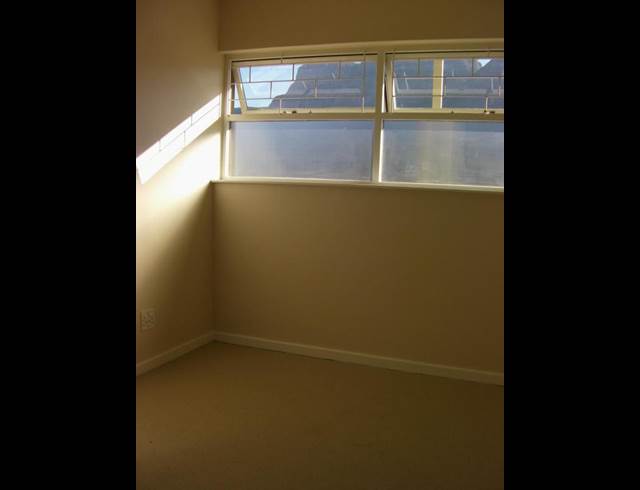 2 BEDROOM PROPERTY TO RENT IN ROSEBANK