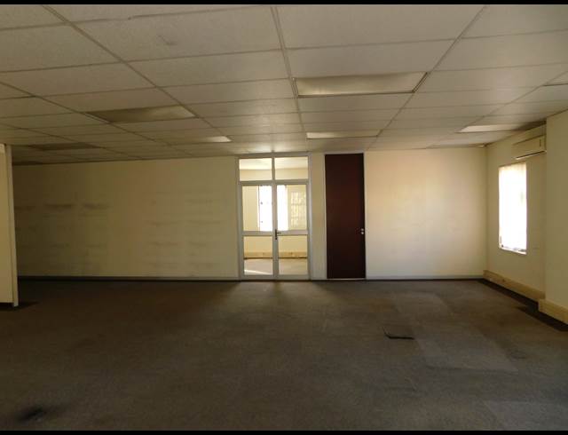 390M² OFFICE TO LET IN RANDBURG CENTRAL