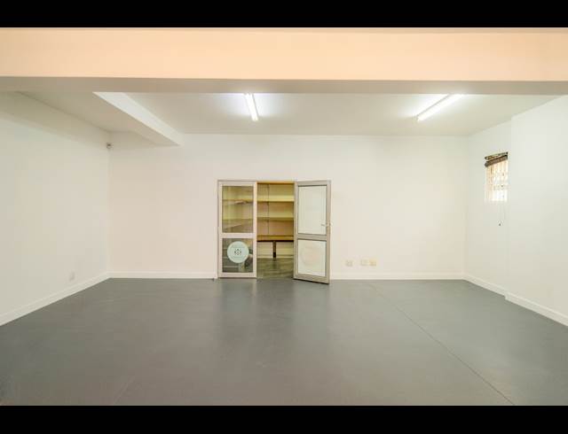 185M² BUSINESS TO LET IN GLENVISTA