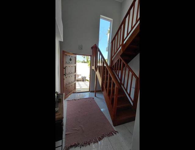 3 BEDROOM APARTMENT TO LET IN BLOUBERG RISE