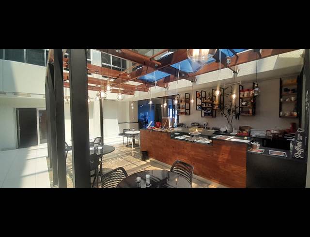 284M² OFFICE TO LET IN BEDFORDVIEW