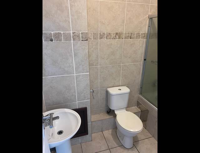 2 BEDROOM APARTMENT TO LET IN UMHLANGA RIDGE