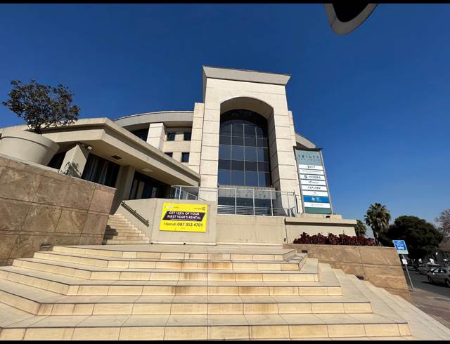 182M² OFFICE TO LET IN ROSEBANK