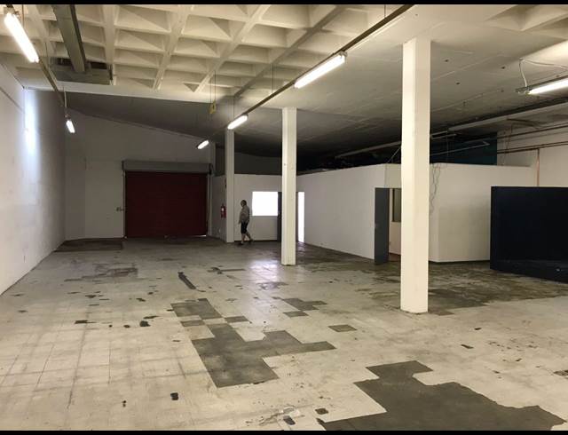 300M² WAREHOUSE RENTED IN STRIJDOMPARK