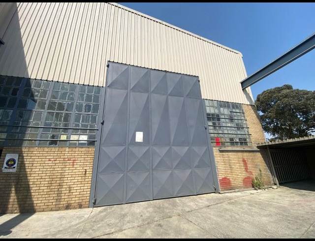 612M² WAREHOUSE TO LET IN LEA GLEN