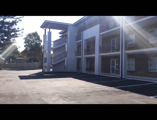 2 bed property to rent in PELHAM