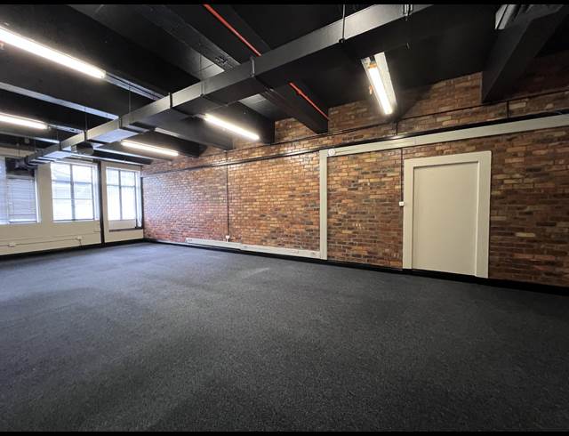 140M² OFFICE TO LET IN CAPE TOWN CITY CENTRE