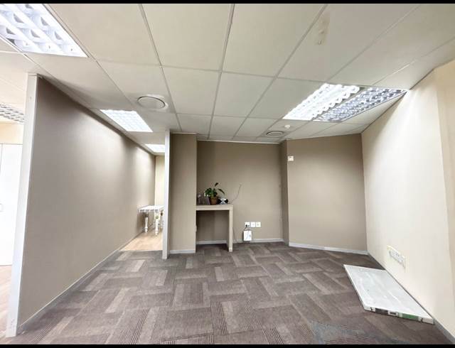 190M² OFFICE TO LET IN UMHLANGA RIDGE