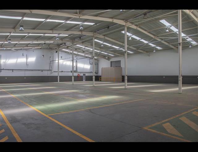 6,708M² WAREHOUSE TO LET IN RANDJESPARK