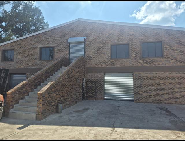 680M² WAREHOUSE TO LET IN ALRODE SOUTH