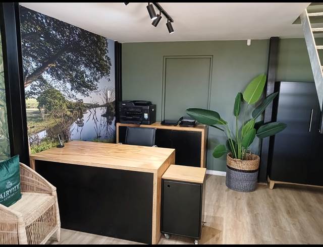 23M² OFFICE TO LET IN BALLITO DISTRICT