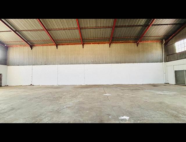 360M² WAREHOUSE TO LET IN ROODEPOORT