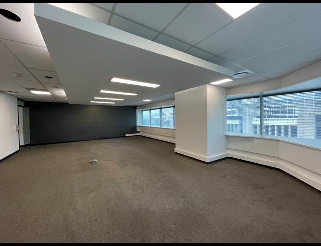 950M² OFFICE TO LET IN CAPE TOWN CITY CENTRE