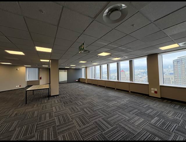 655M² OFFICE TO LET IN CAPE TOWN CITY CENTRE