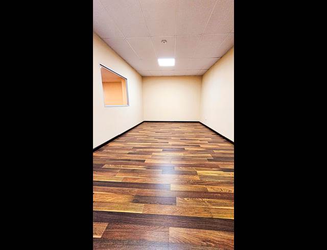 Factory property to rent in FACTORIA