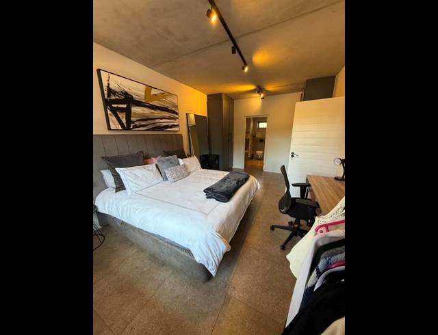 1 BEDROOM PROPERTY TO RENT IN HYDE PARK