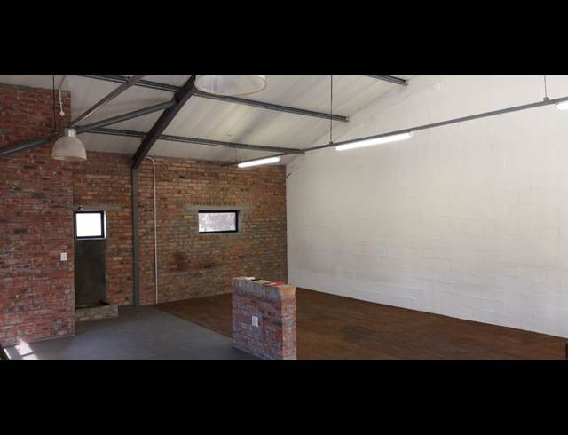 180M² WAREHOUSE RENTED IN SUNNYDALE