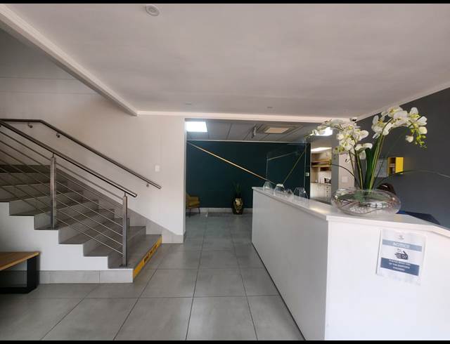 485M² OFFICE TO LET IN VORNA VALLEY