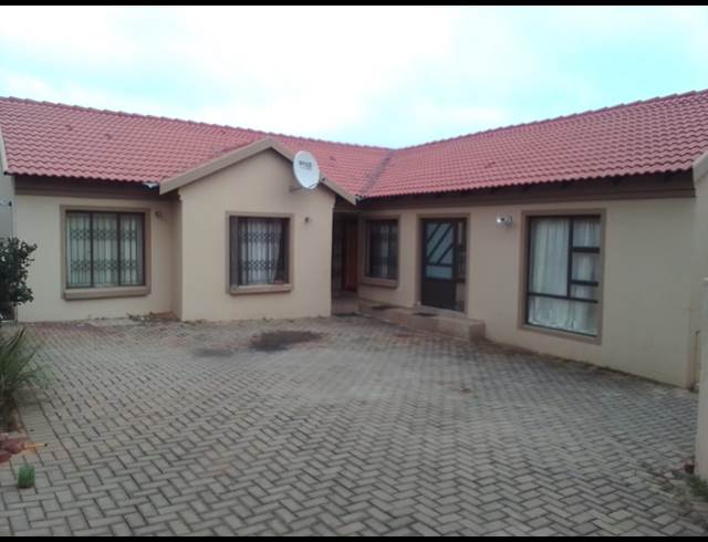 3 bed property to rent in ATTERIDGEVILLE