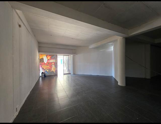 220M² OFFICE TO LET IN WAVERLEY