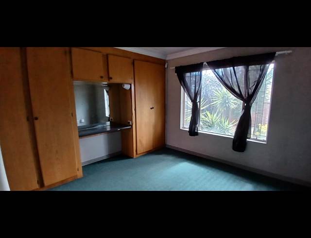 3 BEDROOM TOWNHOUSE TO LET IN DIE HEUWEL