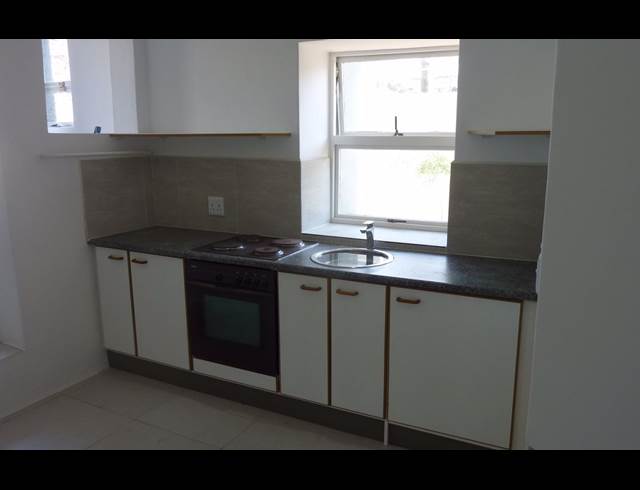 1 bed property to rent in WOODSTOCK