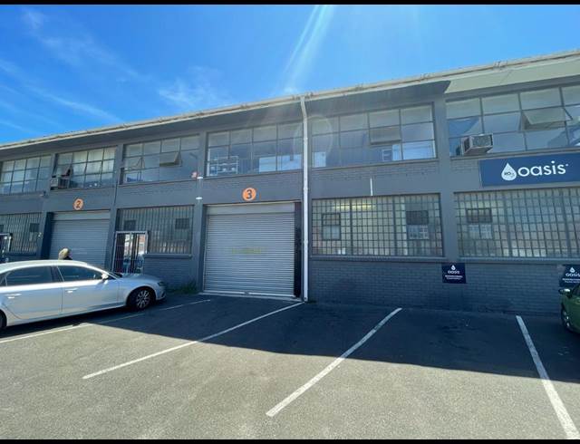 420M² WAREHOUSE TO LET IN PAARDEN EILAND