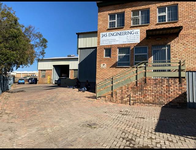 900M² WAREHOUSE RENTED IN CHLOORKOP