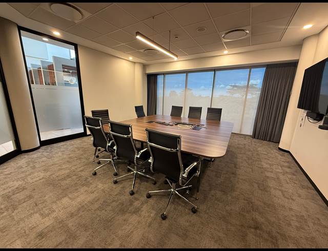 625M² OFFICE TO LET IN ROSEBANK