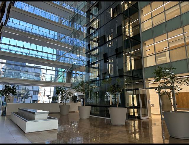 1,727M² OFFICE TO LET IN SANDTON CENTRAL